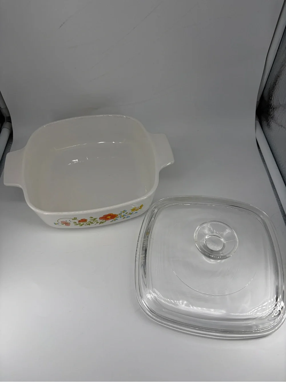 Corning Ware Wildflower 1qt dish with lid